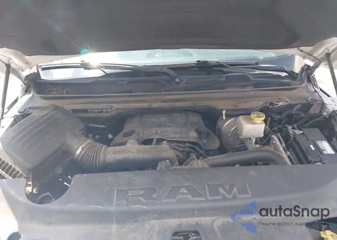 2020 Ram 1500 Big Horn 4X2 6'4 Box from USA, damaged, VIN 1C6RREBTXLN128732